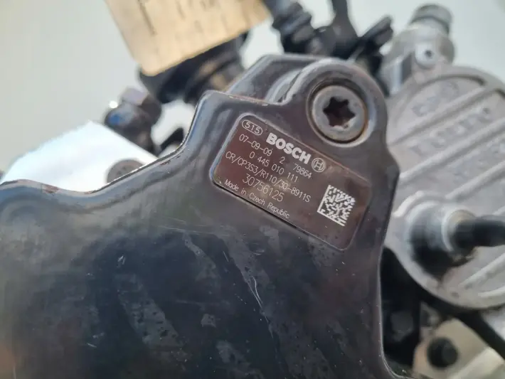 SILNIK Volvo V70 III 2.4 D DIESEL 163KM dokumenty 187tyś D5244T D5244T5
