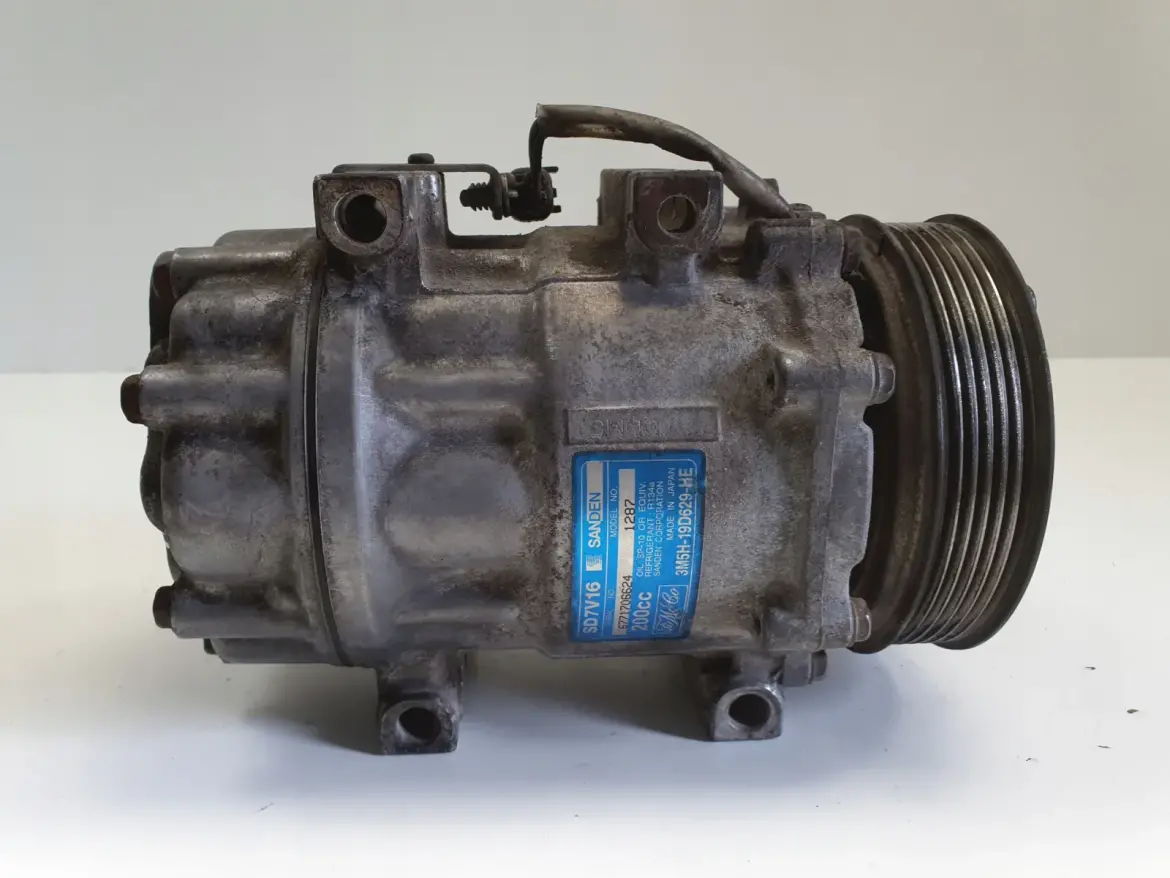 Volvo S40 II V50 2.0 D SPRĘŻARKA KLIMATYZACJI 3M5H-19D629-HE