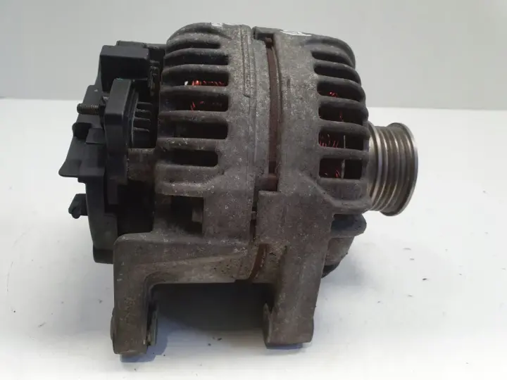 Opel Astra III H 1.8 16V ALTERNATOR 0124425020 100A ZJ