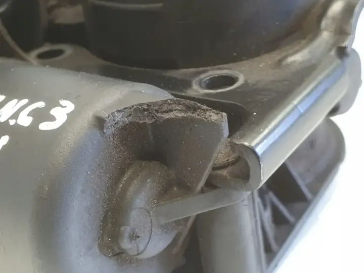 Citroen C3 1.6 16V PRZEPUSTNICA 0280750164