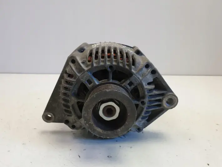 Renault Megane I 2.0 16V ALTERNATOR valeo 110A