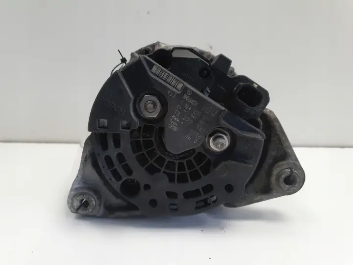 Opel Corsa D 1.2 16V ALTERNATOR 100A ZY 0124325171 bosch