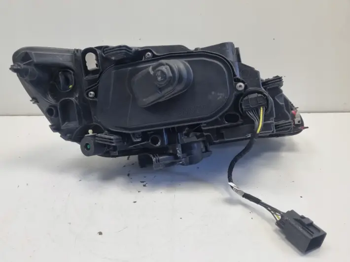 Volvo S60 II V60 LIFT PRZEDNIA LAMPA LEWA lewy przód XENON skrętna 31420261