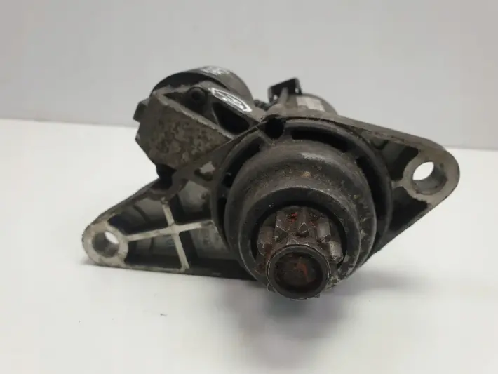VW Golf V 1.6 FSI ROZRUSZNIK valeo 02T911023S