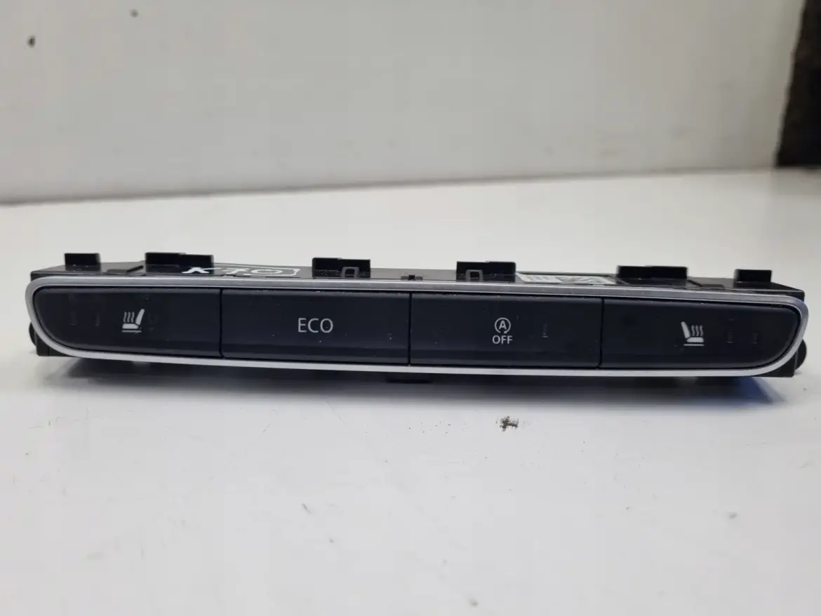 Renault Scenic IV Megane IV PANEL FOTELI Przełącznik E32411-01