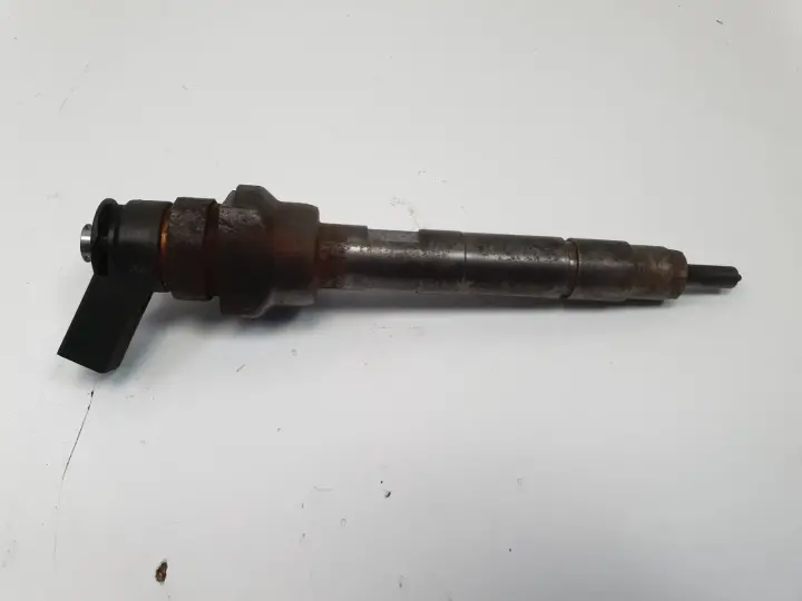 BMW E87 E90 E91 2.0 D WTRYSKIWACZ wtrysk 0445110289