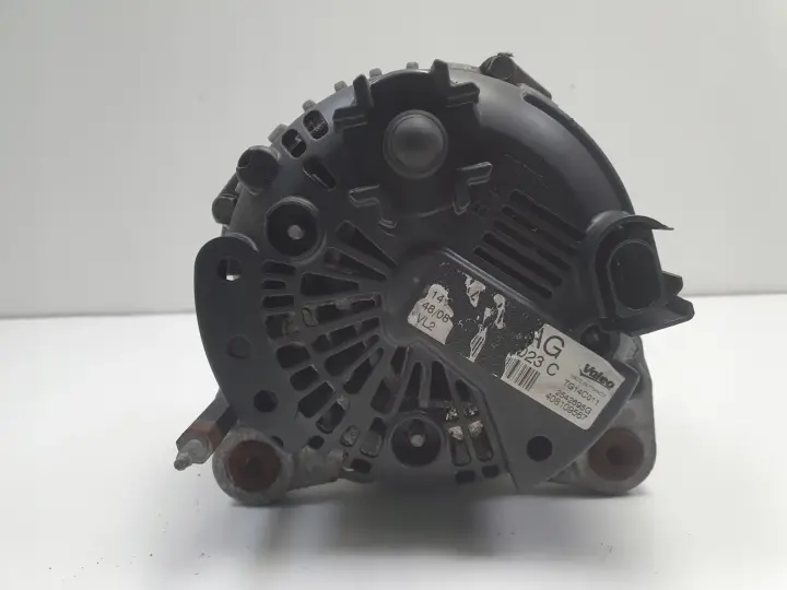 Skoda Octavia II 1.9 TDI ALTERNATOR valeo 06F903023C 140A