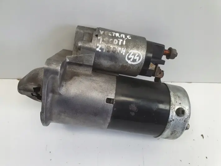 Opel Vectra C 1.9 CDTI ROZRUSZNIK 55352882 M001T30171