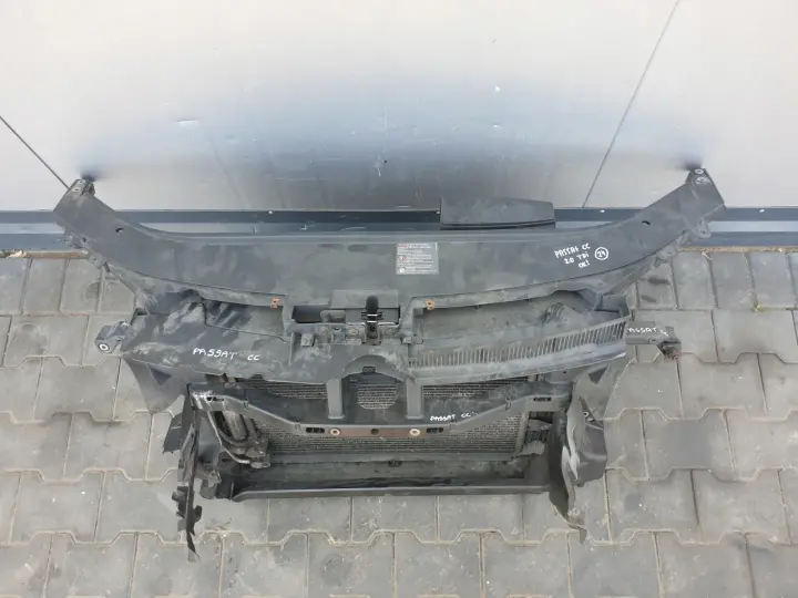 VW Passat CC 2.0 TDI PRZEDNI PAS CHŁODNICE KOMPLET