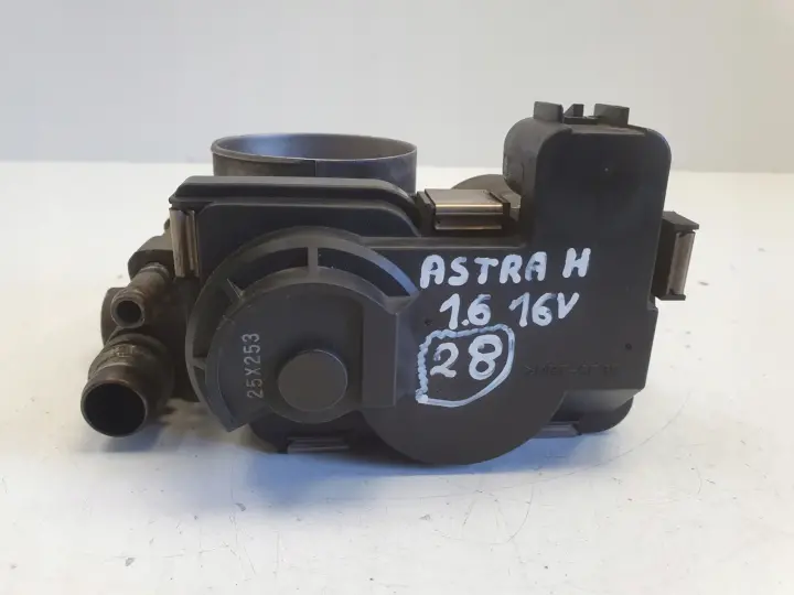 Opel Astra III H 1.6 16V PRZEPUSTNICA 055559227