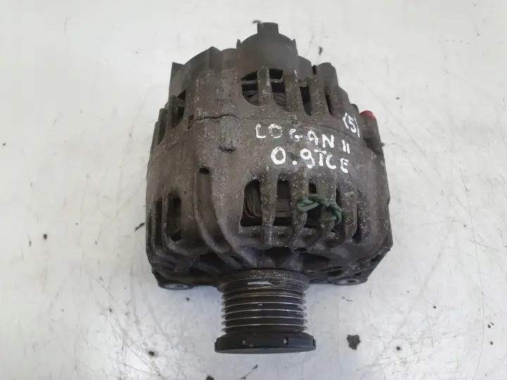 Dacia Logan II 0.9 TCe ALTERNATOR 231000091R valeo
