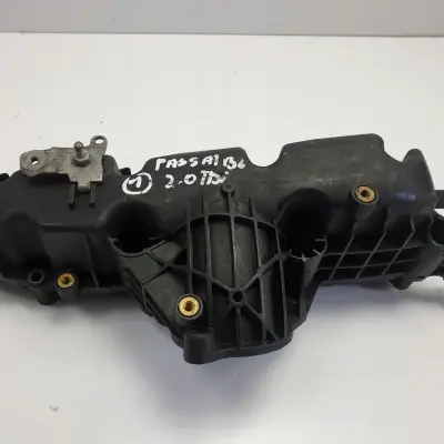 VW Passat B6 2.0 TDI KOLEKTOR SSĄCY 1030965S03