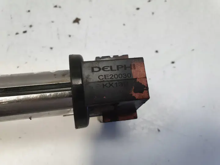 Audi A3 II 8P 1.6 FSI CEWKA ZAPŁONOWA CE20030 delphi