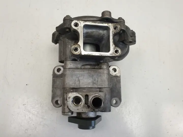 BMW E46 1.8 2.0 i POMPA WSPOMAGANIA wody 6756611