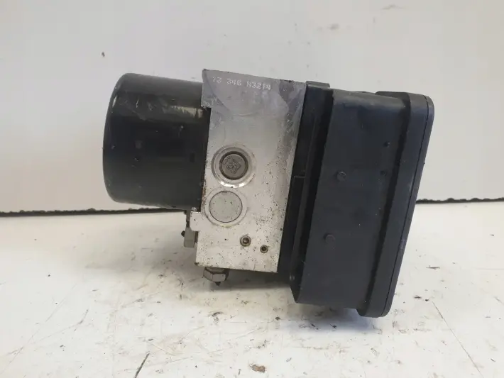 Volvo V60 S60 II POMPA ABS hamulcowa 31400101
