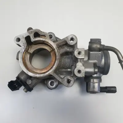 Mazda 2 III 1.5 SkyActive-G POMPA WTRYSKOWA PALIWA SM296100-0020