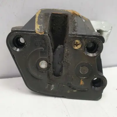 Kia Carnival I ZAMEK DRZWI lewy TYŁ TYLNY