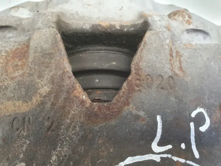 Volvo S60 II V60 I PRZEDNI ZACISK HAMULCOWY lewy przód kierowcy 316 mm 945