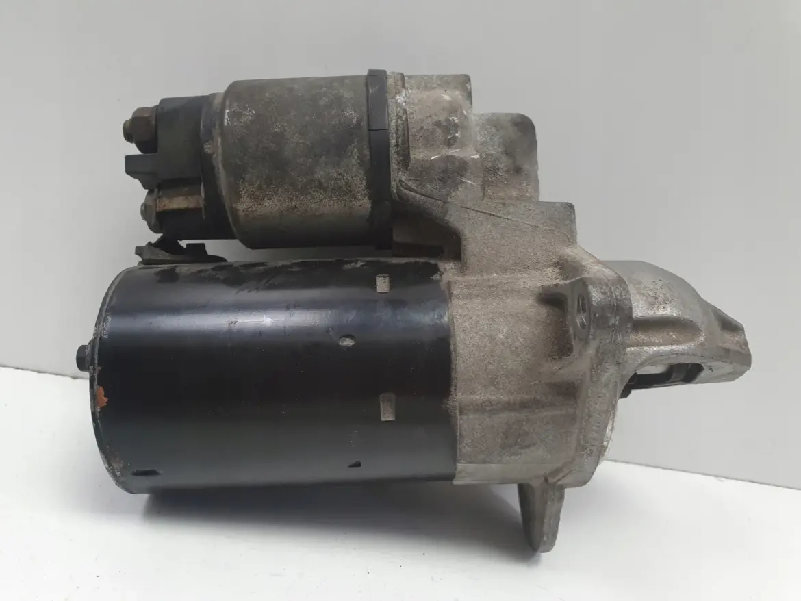 Opel Corsa D 1.4 16V ROZRUSZNIK bosch 0001107493
