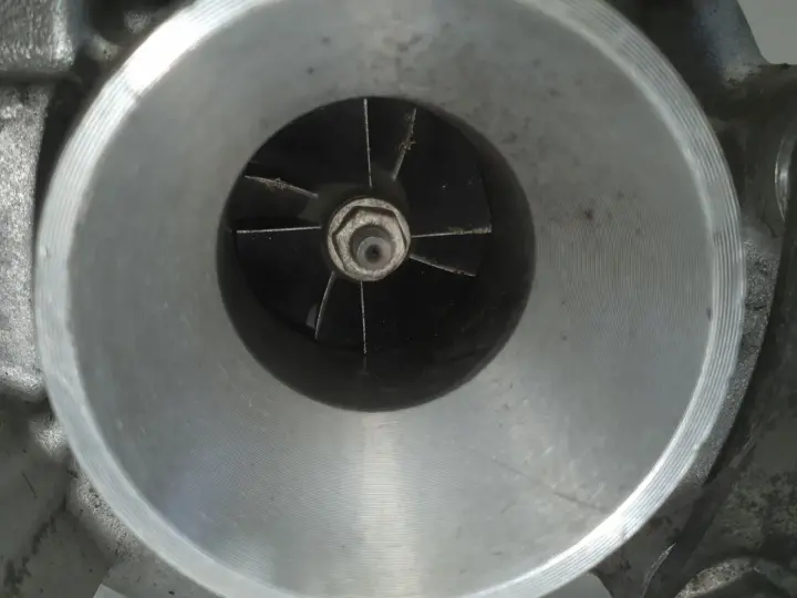 Citroen C3 1.6 HDI TURBOSPRĘŻARKA turbo 9673283680