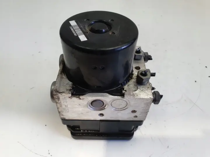 Volvo V70 II S60 I POMPA ABS hamulcowa P31261142
