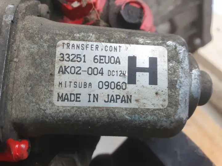 Suzuki Grand Vitara II 2.4 16V REDUKTOR SKRZYNI BIEGÓW 33251-6EU0A