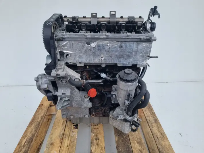 SILNIK VW Passat B6 2.0 TDI 140KM ładnie pracuje BKP