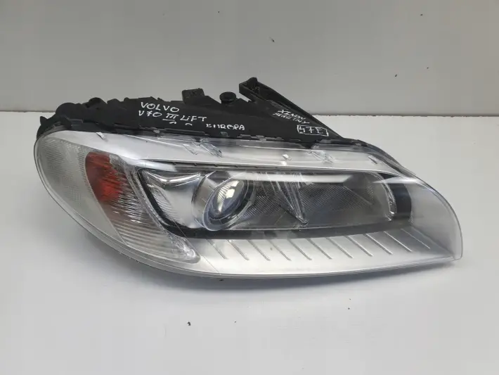 Volvo S80 II V70 III XC70 II LIFT PRZEDNIA LAMPA PRAWA PRAWY PRZÓD 31420014
