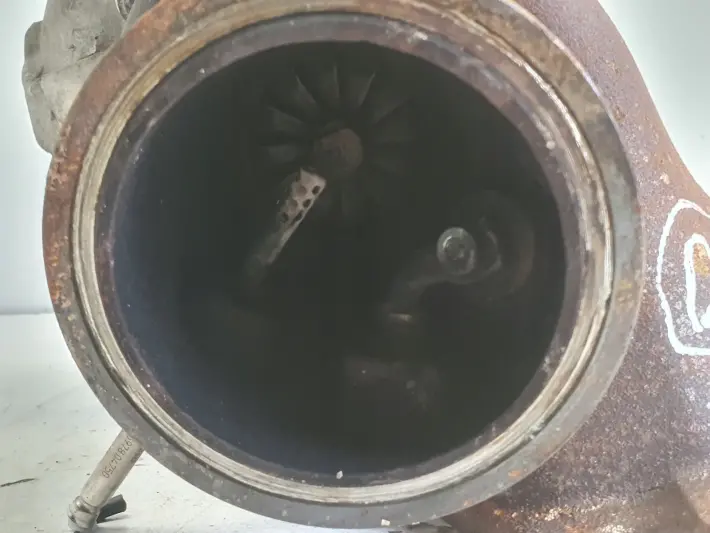 Volvo V60 II 2.0 D4 TURBOSPRĘŻARKA turbo 32240493 31491217