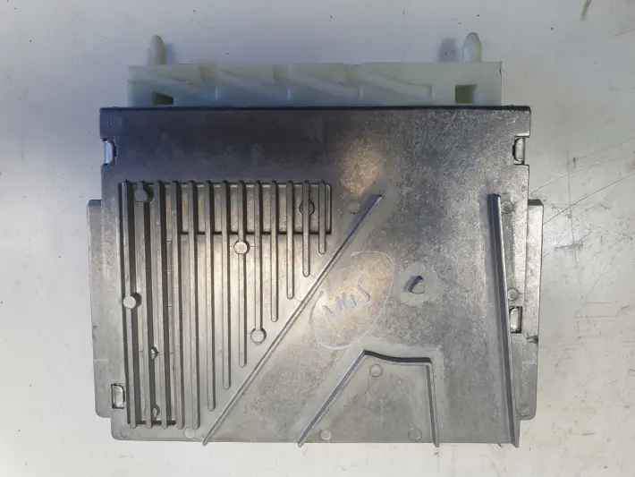 Volvo V70 XC70 2.4 D5 KOMPUTER SKRZYNI sterownik P09480761 1T0202A0