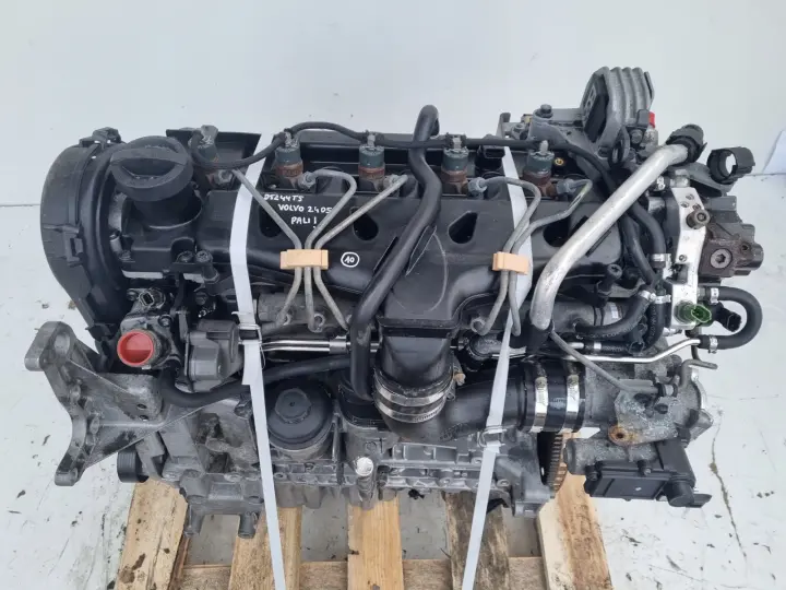 SILNIK BEZ OSPRZĘTU Volvo XC70 II 2.4 D D5 DIESEL 163KM pali D5244T D5244T5