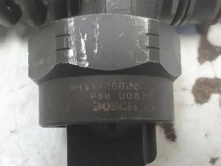 Audi A3 8L 1.9 TDI POMPOWTRYSKIWACZ wtrysk 038130073AA