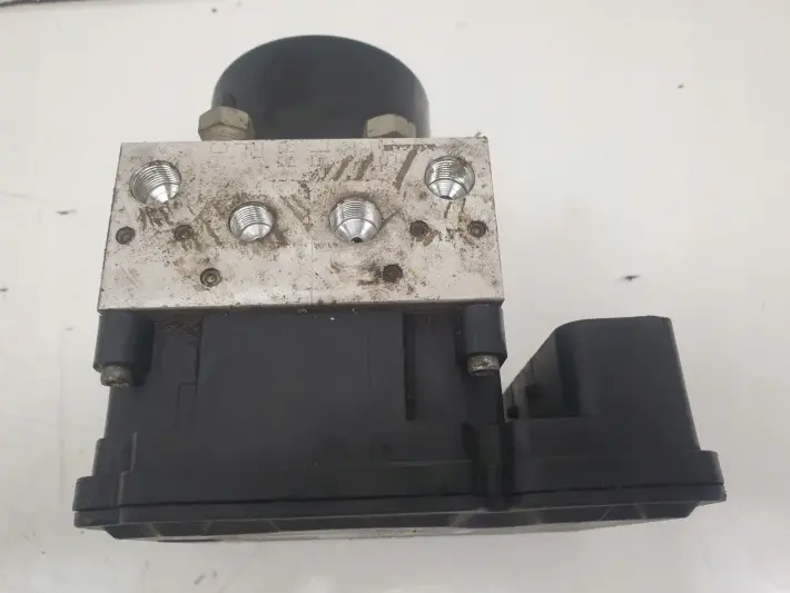 Volvo V70 III POMPA ABS Sterownik P31423347