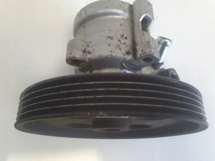 Peugeot 306 1.4 8V POMPA WSPOMAGANIA 9634070580