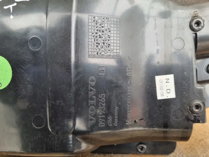 Volvo S60 I V70 II lift PRZEDNI BOCZEK DRZWI LEWY PRZÓD europa 31111702