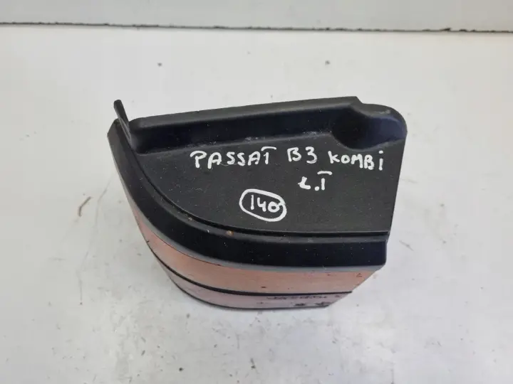 VW Passat B3 kombi TYLNA LEWA LAMPA Lewy tył kierowcy