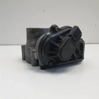 Ford Focus MK2 1.6 16V PRZEPUSTNICA 2S6U-9E927-F