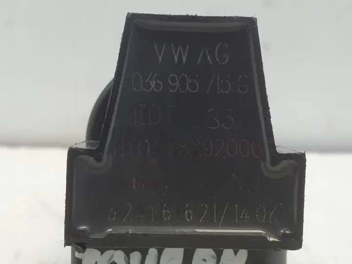 VW Touran 1.6 FSI CEWKA ZAPŁONOWA 036905715C