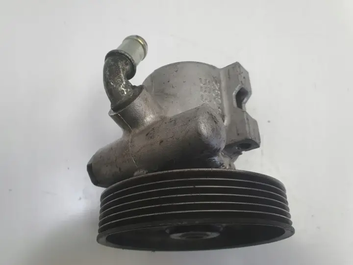 Peugeot Partner 1.9 D POMPA WSPOMAGANIA 9631923680