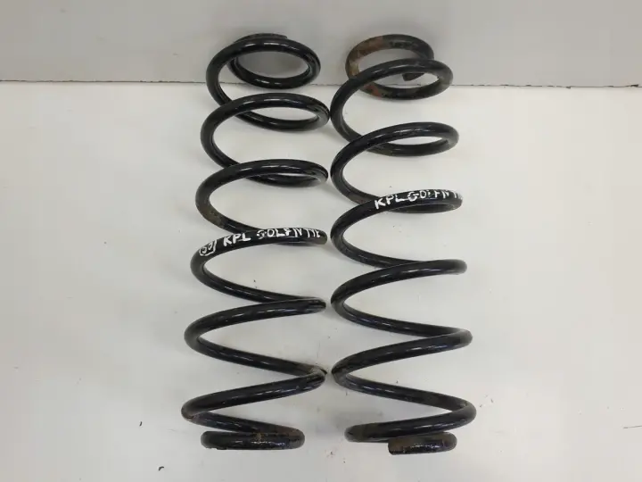 VW Golf IV htb TYLNA SPRĘŻYNA ZAWIESZENIA Tył KPL