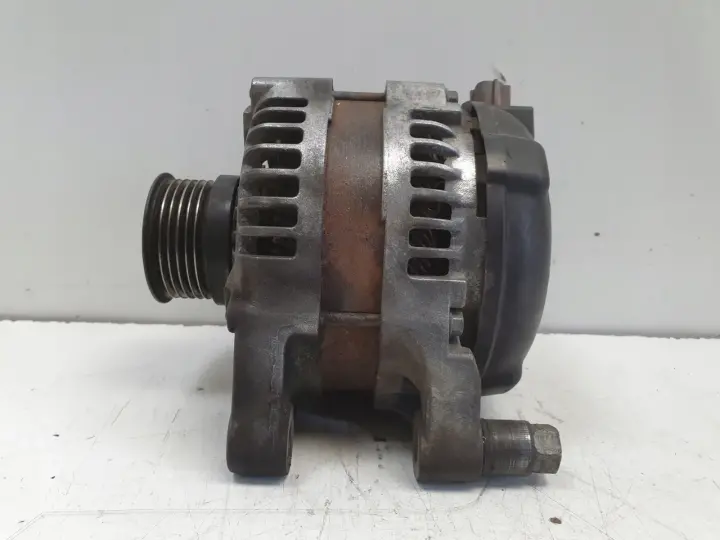 Ford Focus MK2 II 1.6 TDCI ALTERNATOR 3M5T-10300-YD
