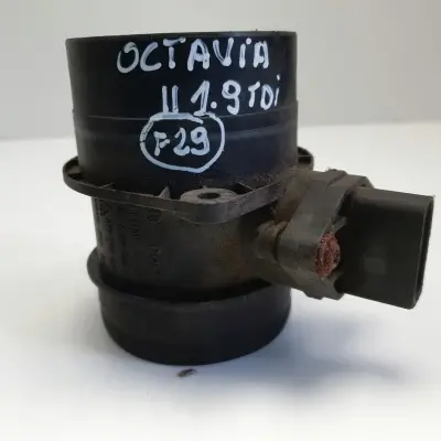 Skoda Octavia II 1.9 TDI PRZEPŁYWOMIERZ POWIETRZA 0281002461 074906461B