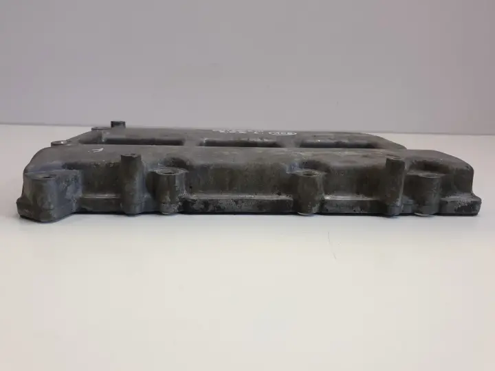Subaru Outback III 3.0 POKRYWA ZAWORÓW