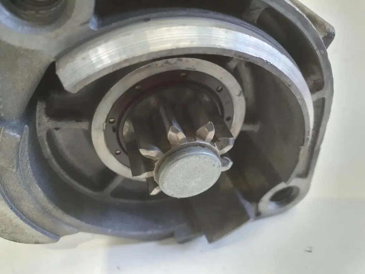 VW Passat B5 FL 1.9 TDI ROZRUSZNIK bosch 0001124020