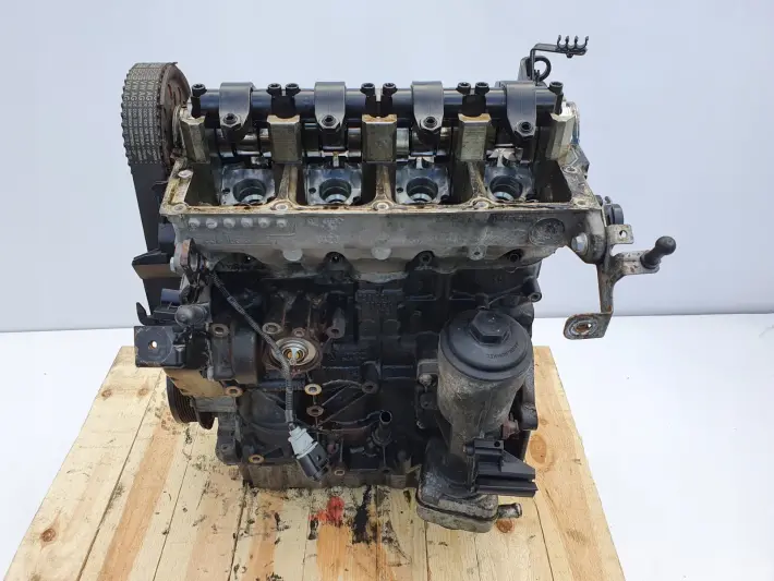 SILNIK BEZ OSPRZĘTU Audi A3 II 8P 1.9 TDI 105KM BLS