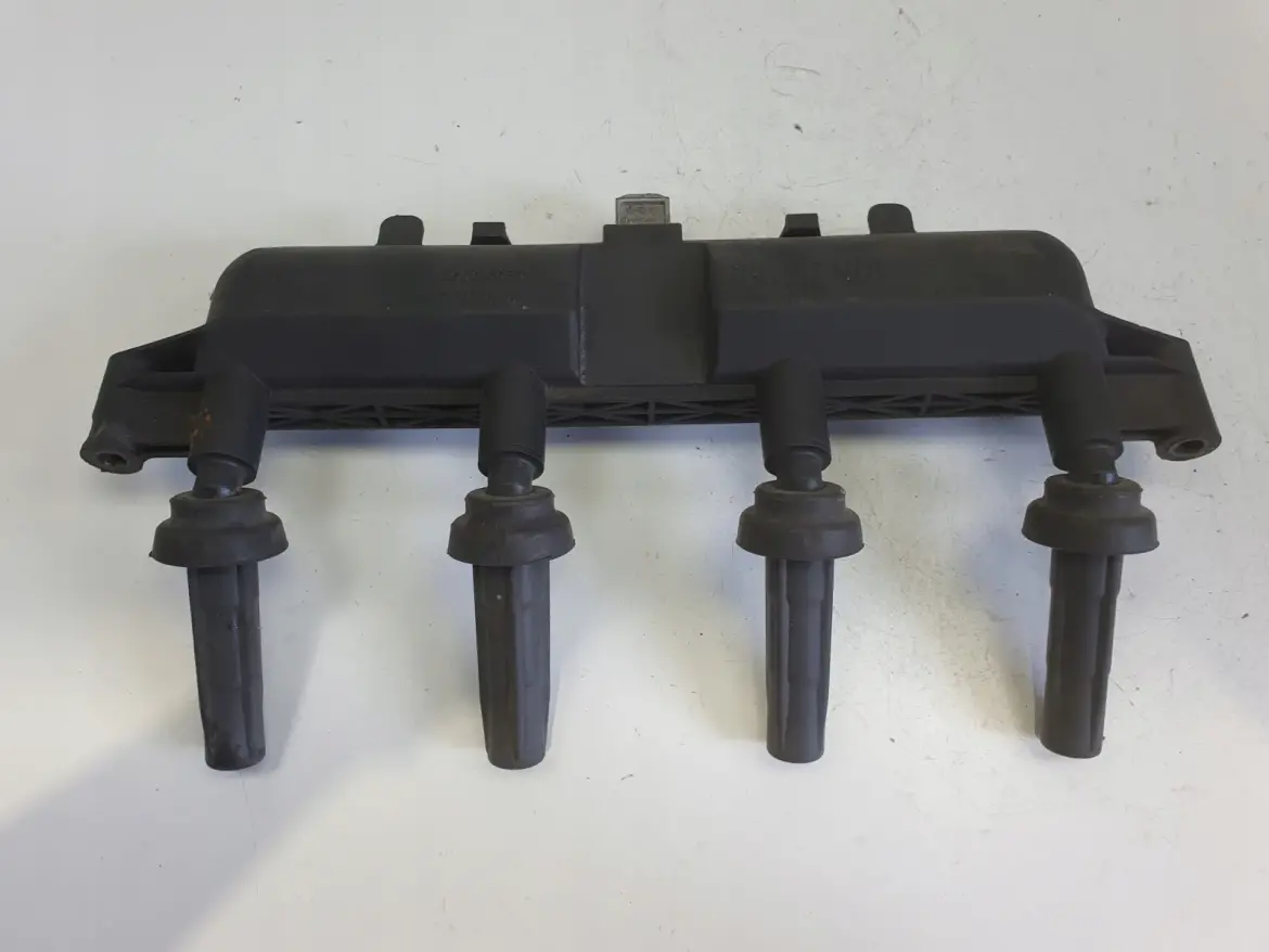 Peugeot Citroen 1.1 1.4 8V CEWKA ZAPŁONOWA