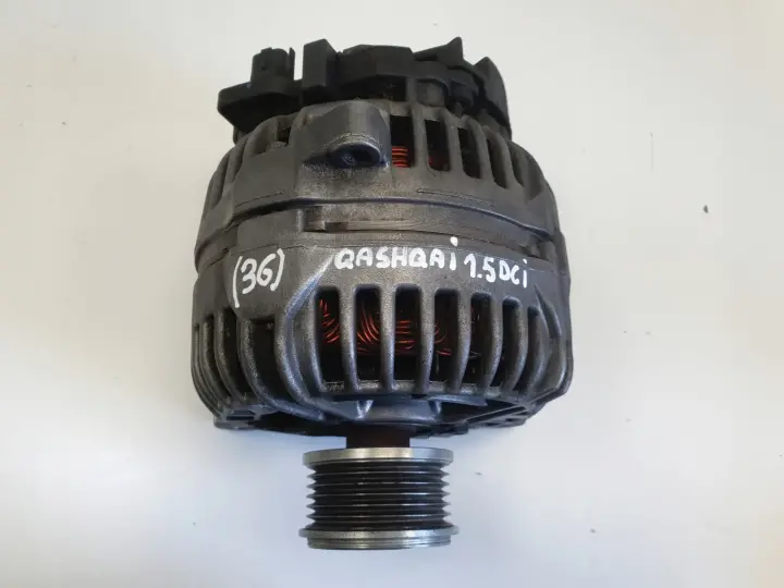 Nissan Qashqai 1.5 DCI ALTERNATOR bosch 0124525140 150A 8200728292-C