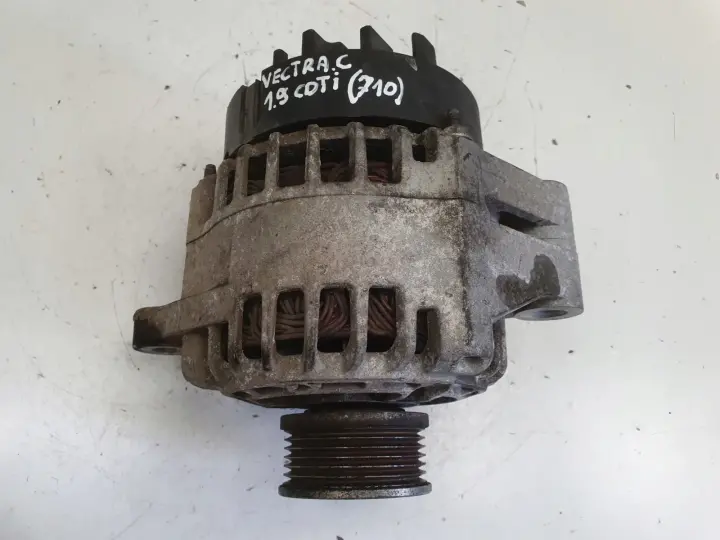 Opel Vectra C 1.9 CDTI ALTERNATOR denso 93169028 105A