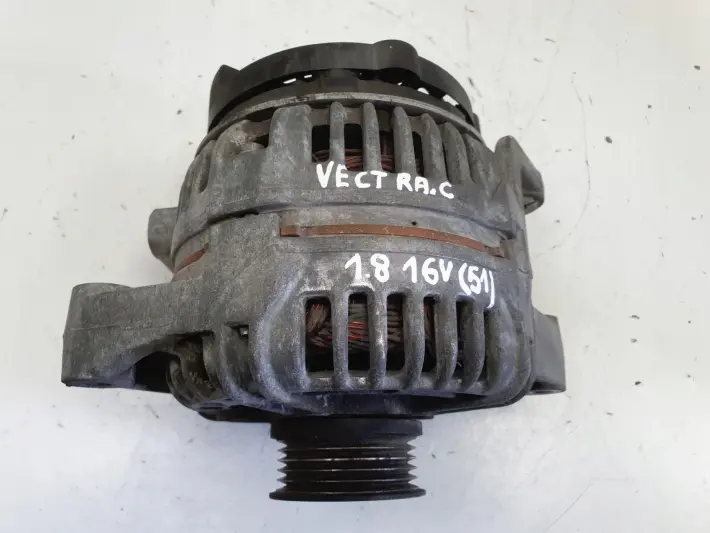 Opel Vectra C 1.8 16V ALTERNATOR bosch 0124425009 YU 120A