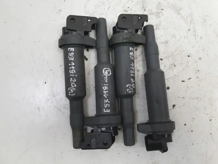 BMW E87 E90 2.0 i CEWKA ZAPŁONOWA 0221504471 bosch